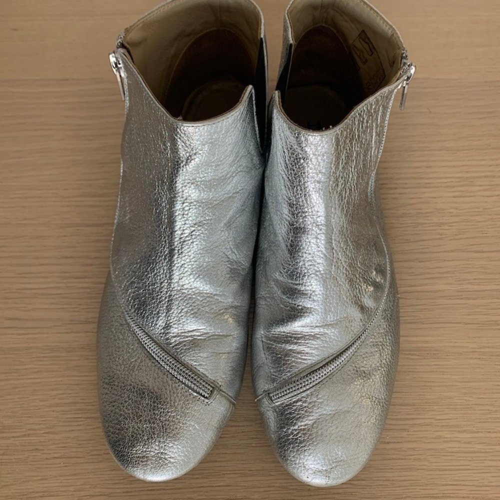 Repetto Metallic Silver Low Heel/ Flat Ankle Boots